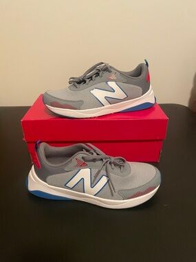 New Balance Kids Dynasoft 545 Steel/Team Red Big Kid’s 6.5 JB